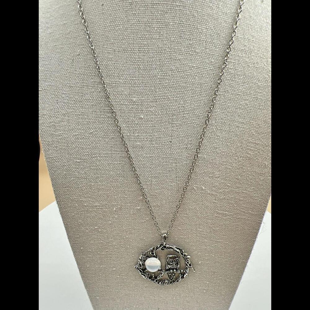 Vintage Pewter Owl Pendant Necklace with Moonstone Accent - Picture 6 of 11
